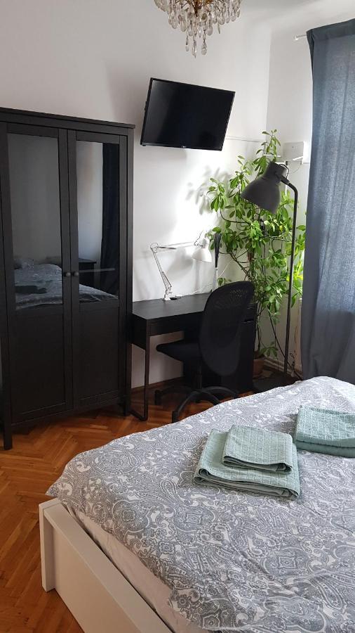 12 Residence Cotroceni ブカレスト エクステリア 写真