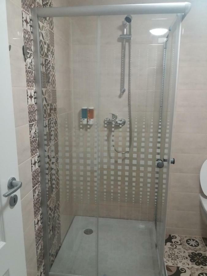 12 Residence Cotroceni ブカレスト エクステリア 写真