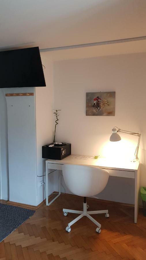 12 Residence Cotroceni ブカレスト エクステリア 写真